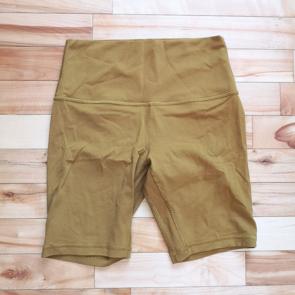 lululemon athletica Pants - Lululemon Align Shorts size 6 8 inch